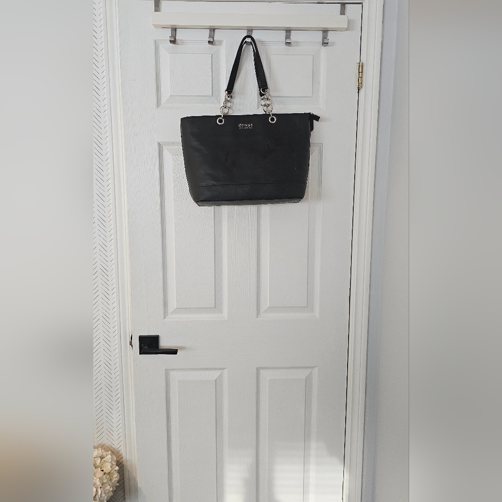 GUESS Shoulder Bag